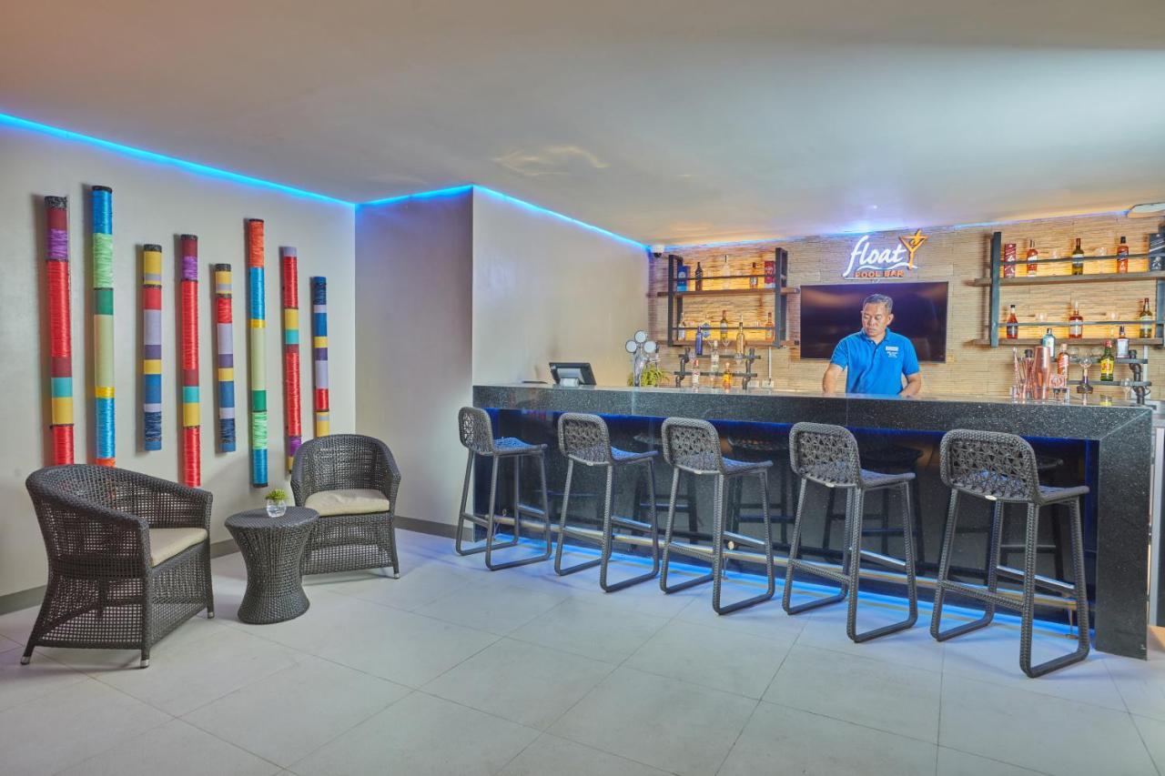 Belmont Hotel Mactan Lapu-Lapu City Esterno foto